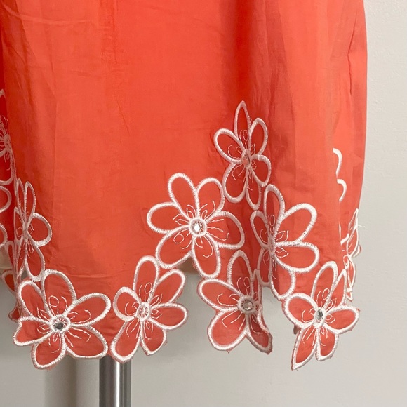 TCEC Embroidered Floral Woven Blouse Tank - Picture 6 of 6